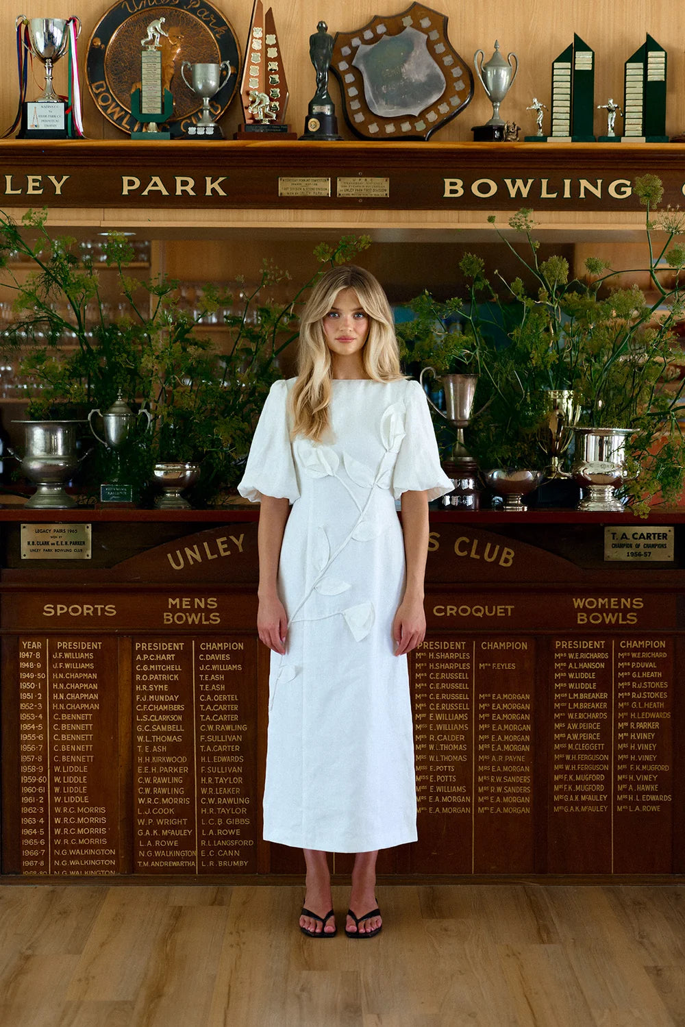 Ladies Singles | Ivory