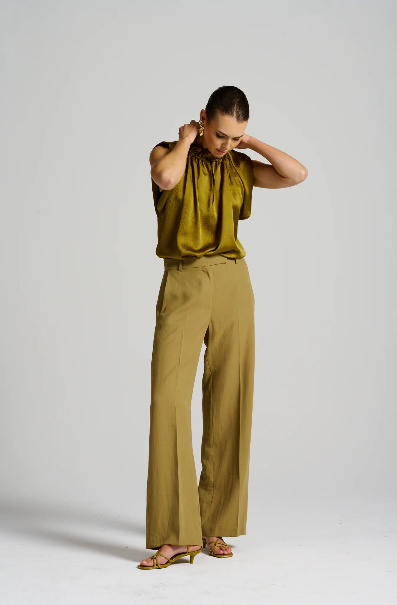 Le Cocktail Lounge Pant | Olive