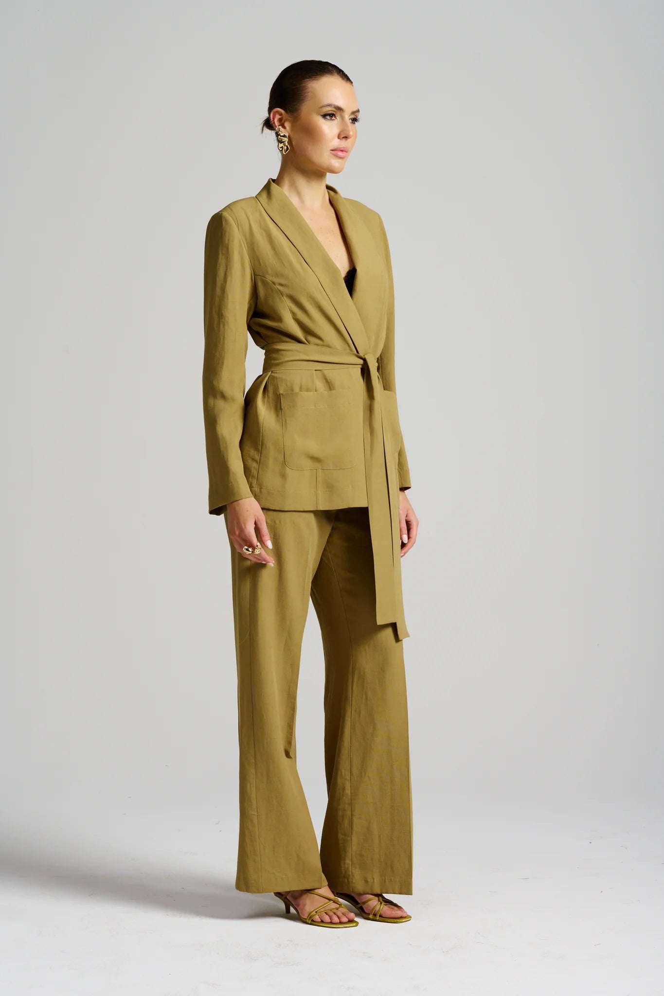Le Cocktail Lounge Jacket | Olive