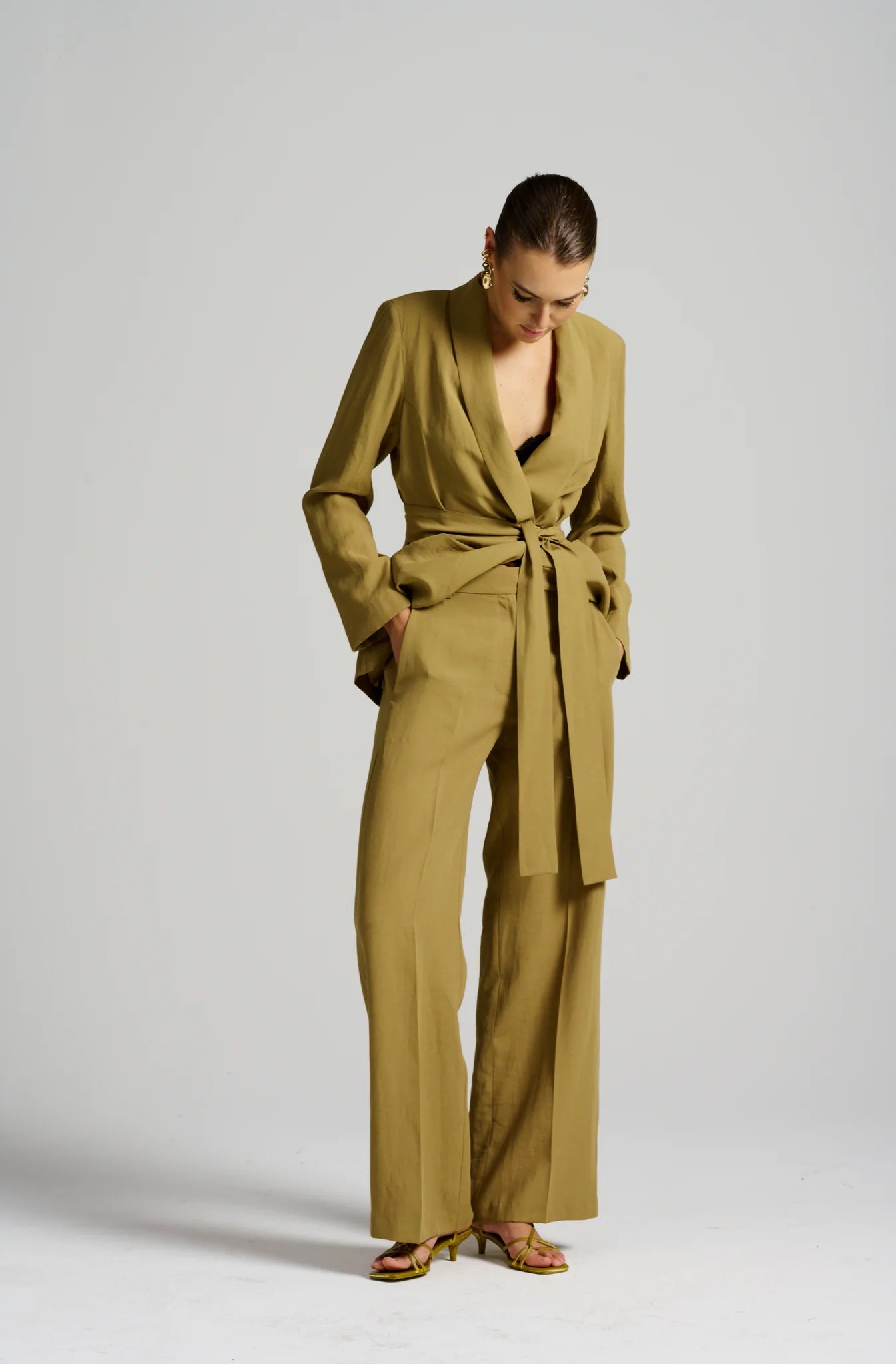 Le Cocktail Lounge Jacket | Olive