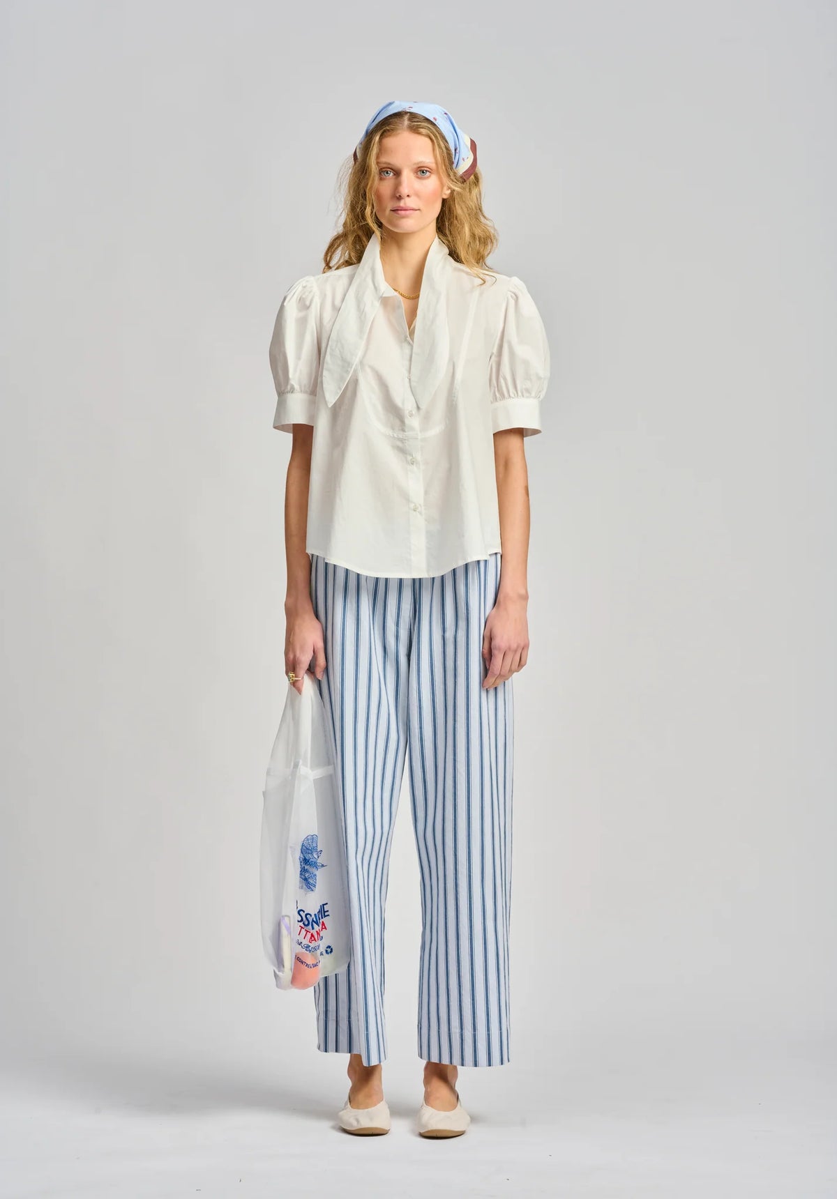 La Barista Tie Neck Tux Shirt | White