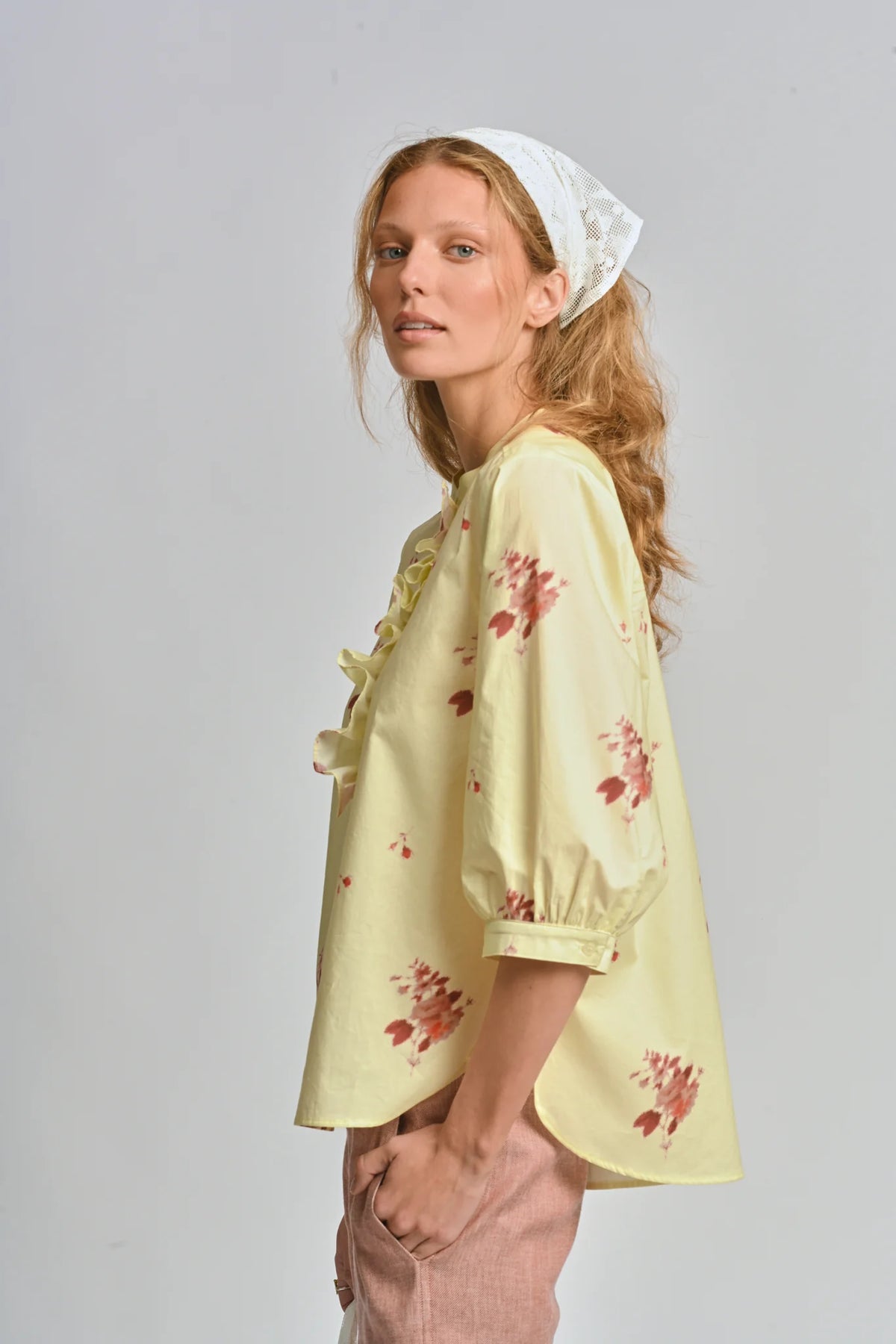 Le Tablecloth Frill Shirt | Lemon Butter