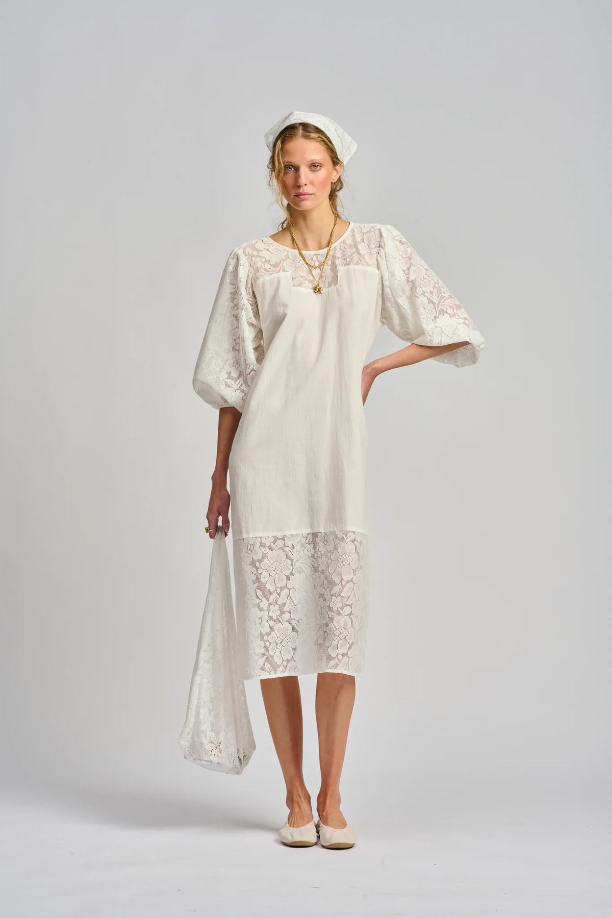 Le Filet Lace Dress | Off White *PRE-ORDER