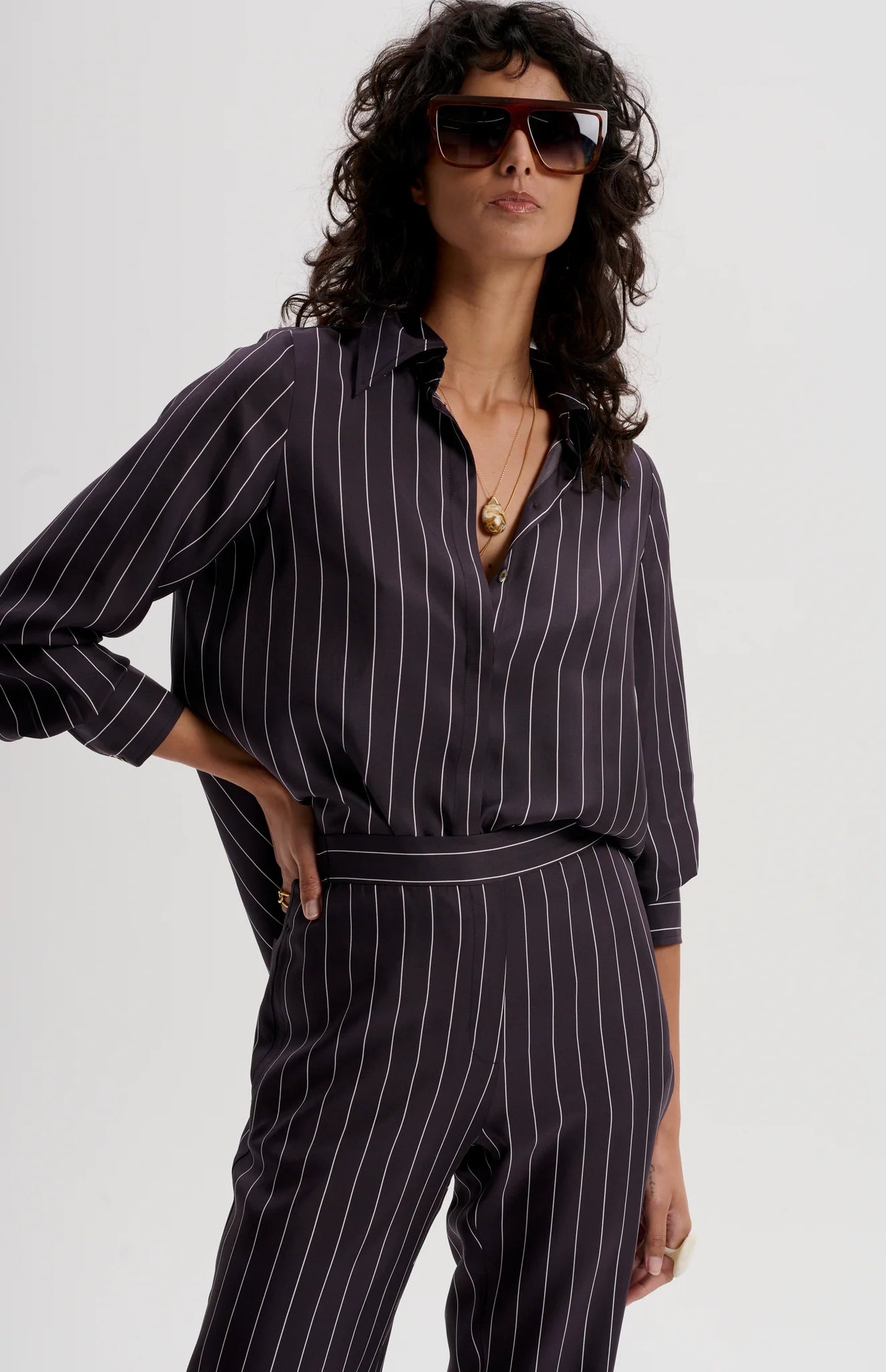 Le Silk Twill Pinstripe Shirt | Navy