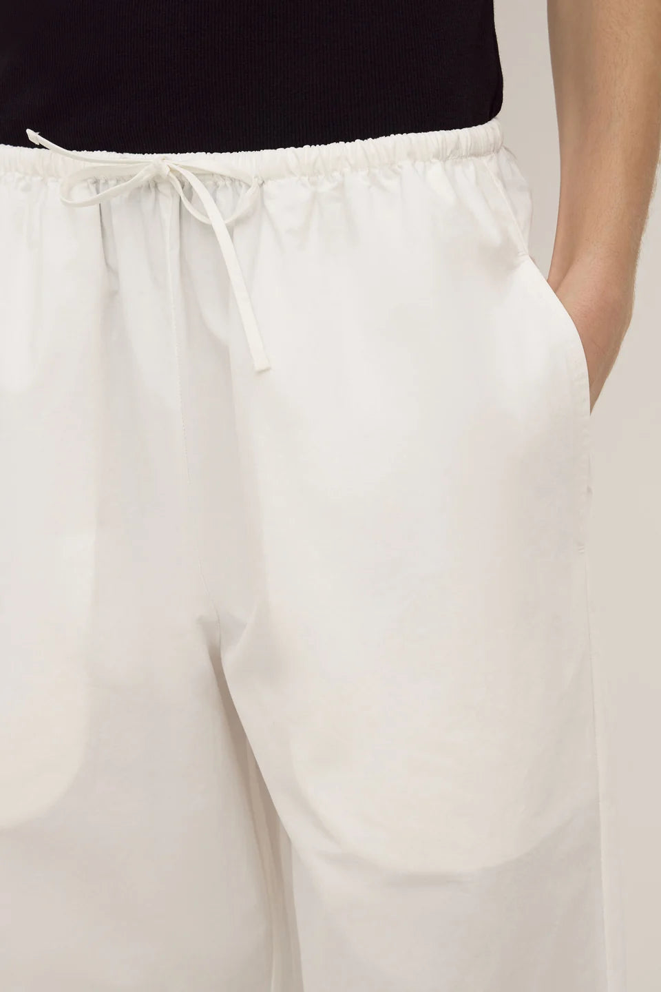 Amara Pant | White