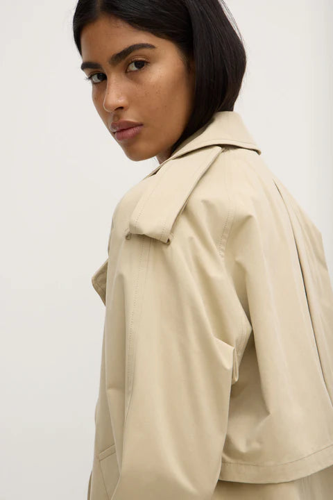 Arden Short Mac Jacket | Natural