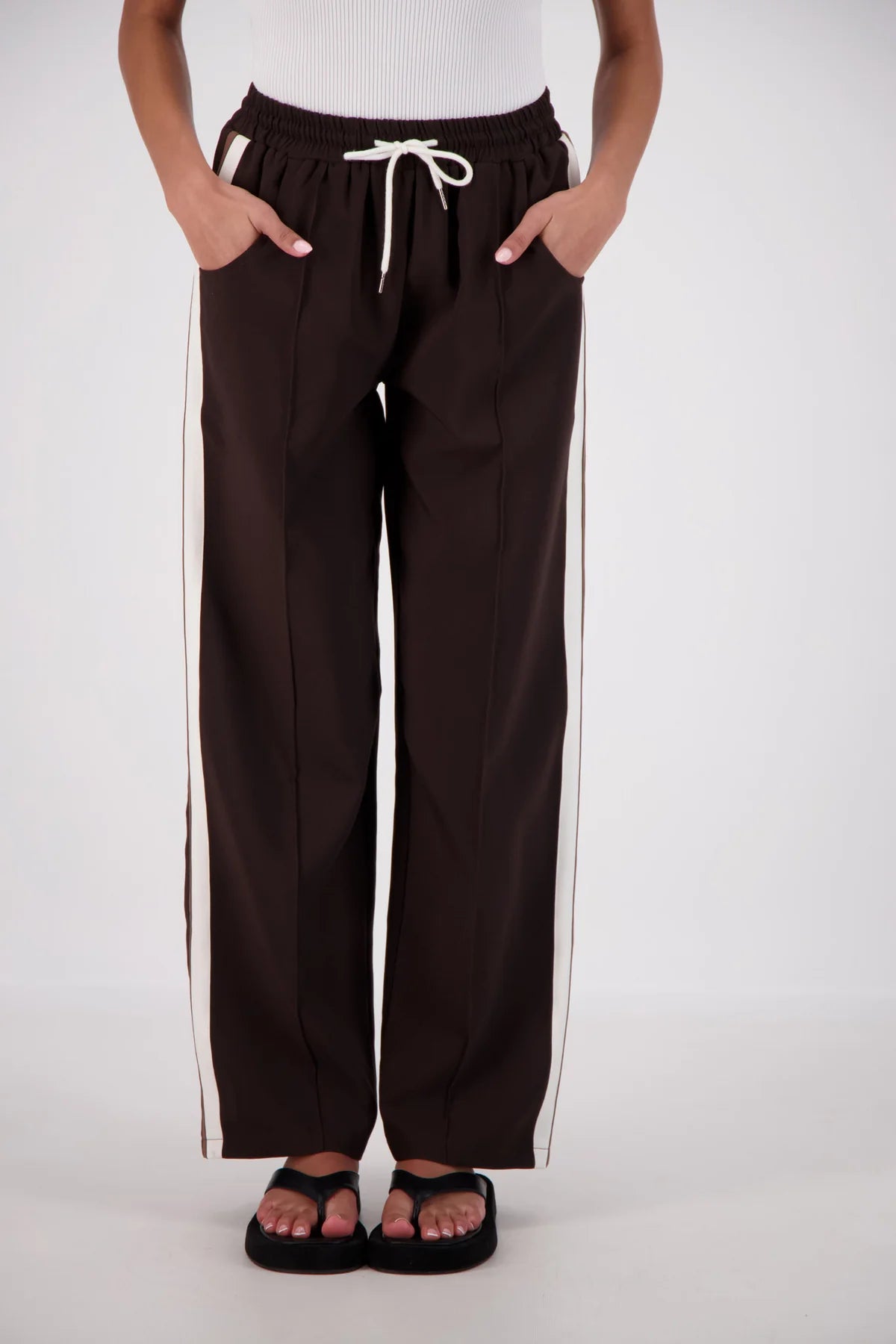 Cassis Trouser | Dark Brown
