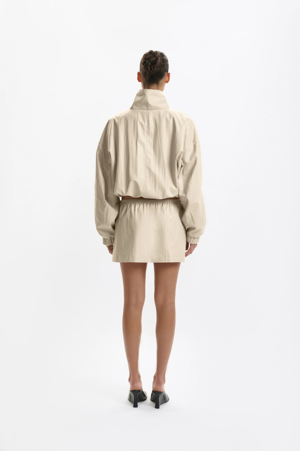 Fangio Bomber | Almond