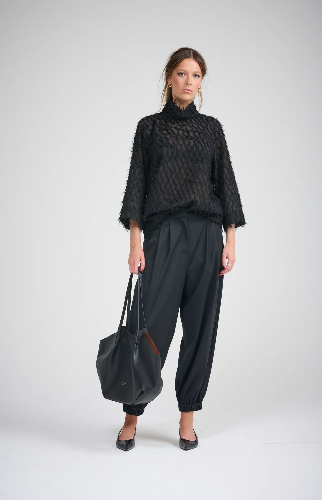 Le Tassel Top (with neck scarf) | Noir