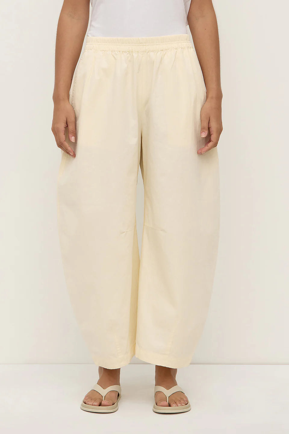 Lola Barrel Pant | Butter