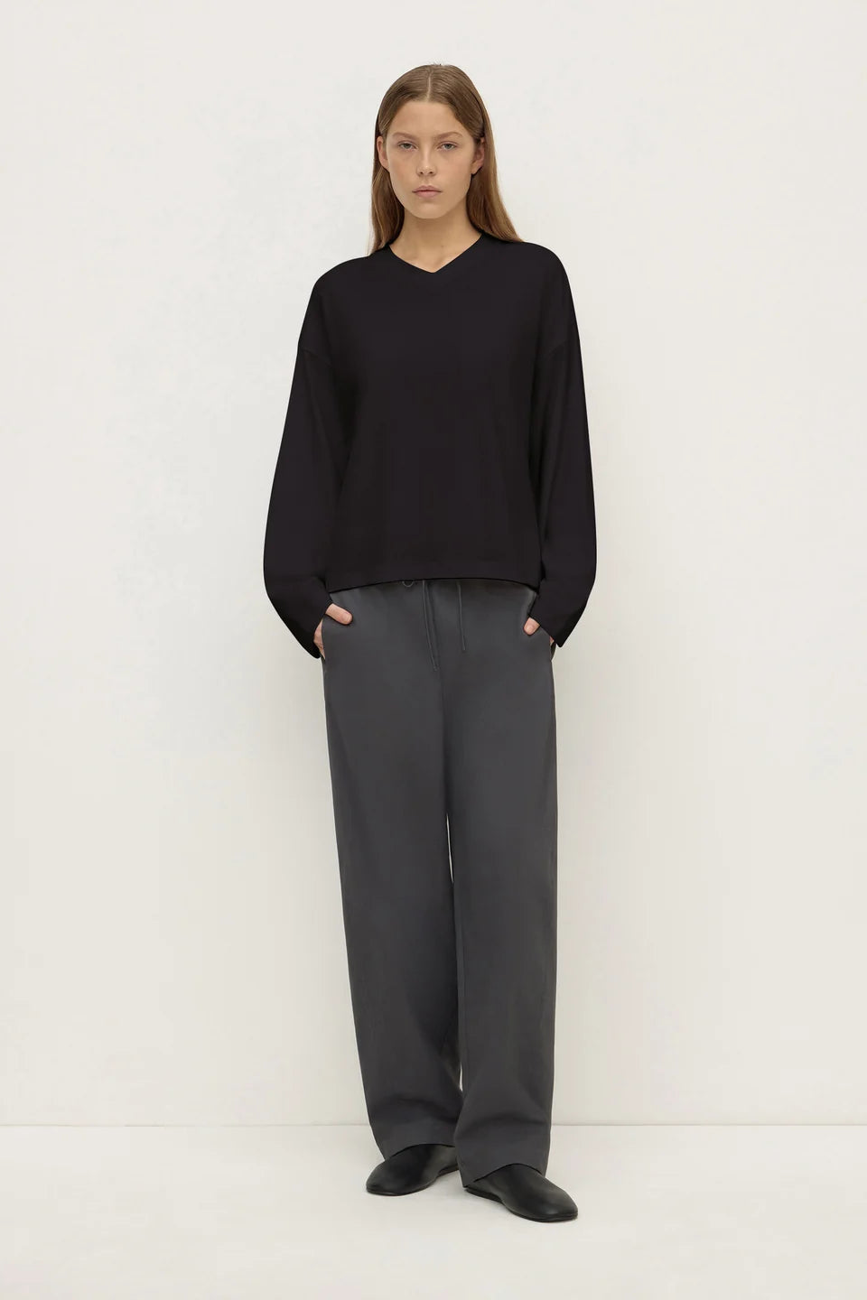 Stella V Neck Long Sleeve Tee | Black