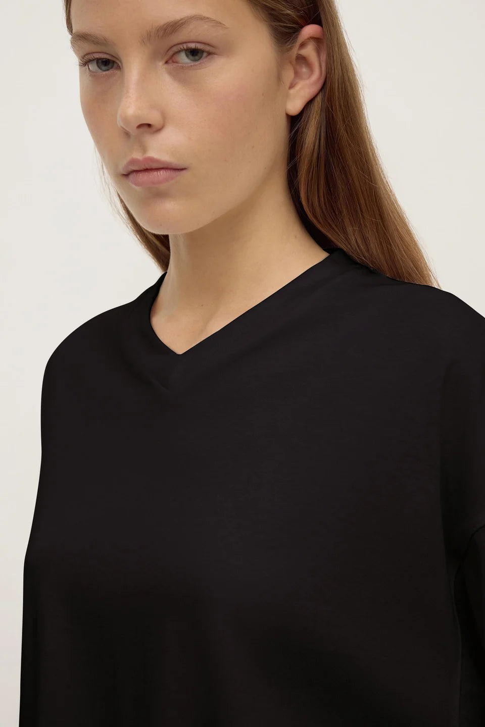Stella V Neck Long Sleeve Tee | Black