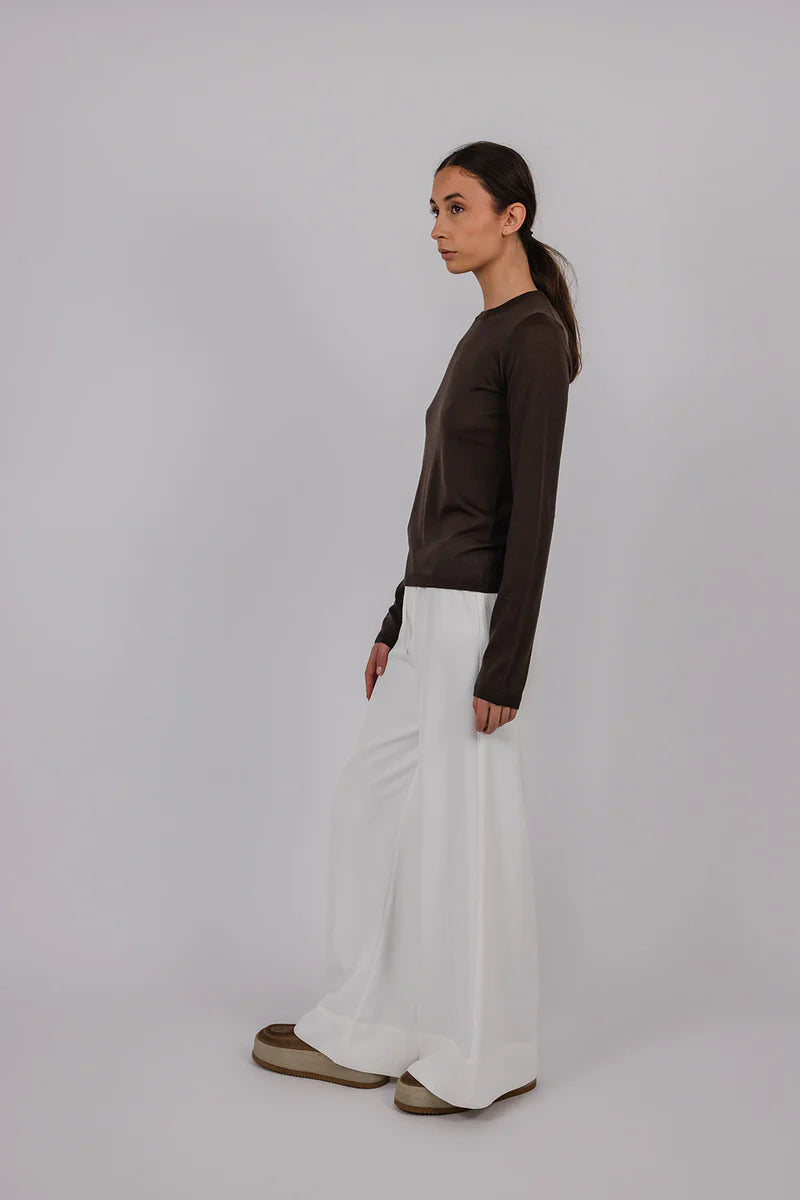 Sam in Fine Merino | Chocolate