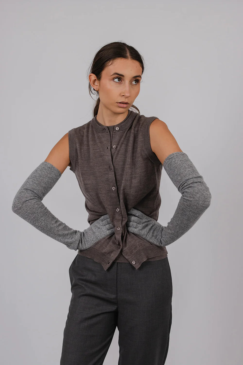 Rudy with Buttons | Dark Stone
