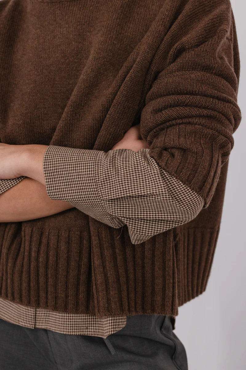 Fred in Cashmere & Wool | Black Tea