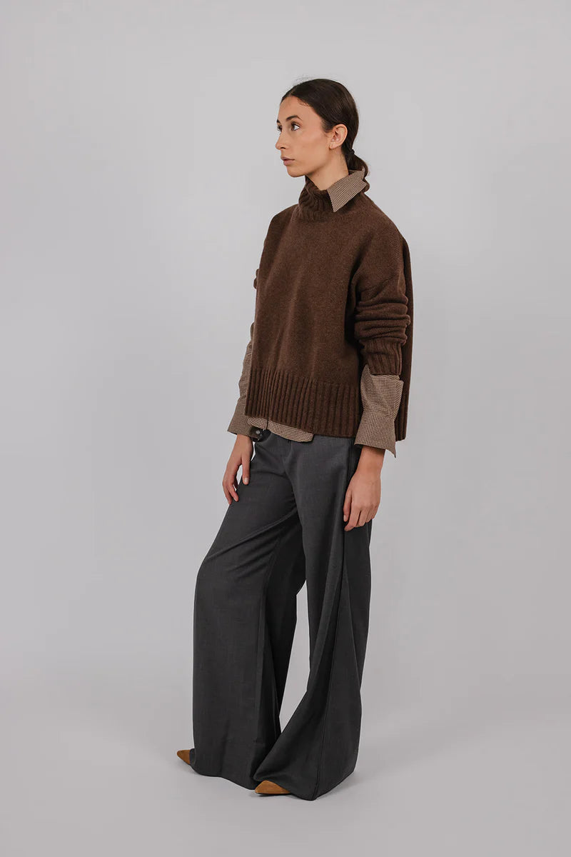 Fred in Cashmere & Wool | Black Tea