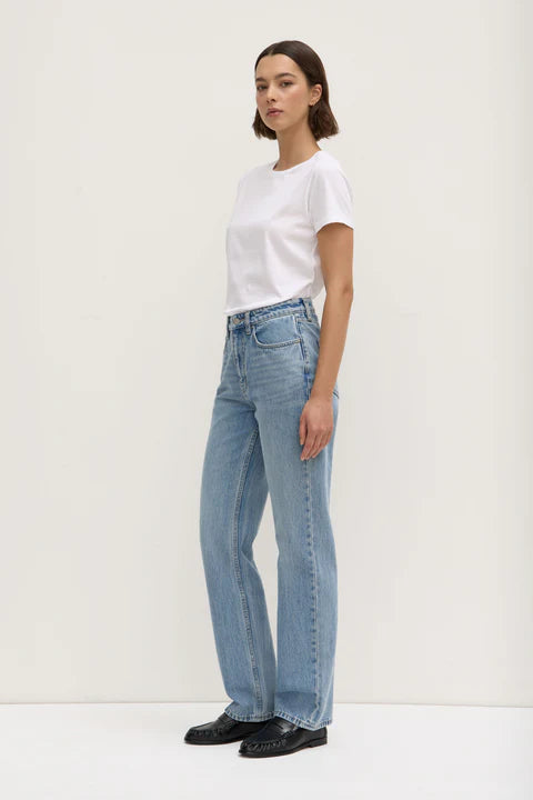 Classic Straight Leg Jean | Indigo Fade