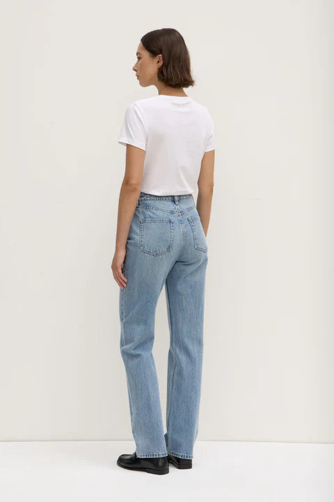 Classic Straight Leg Jean | Indigo Fade