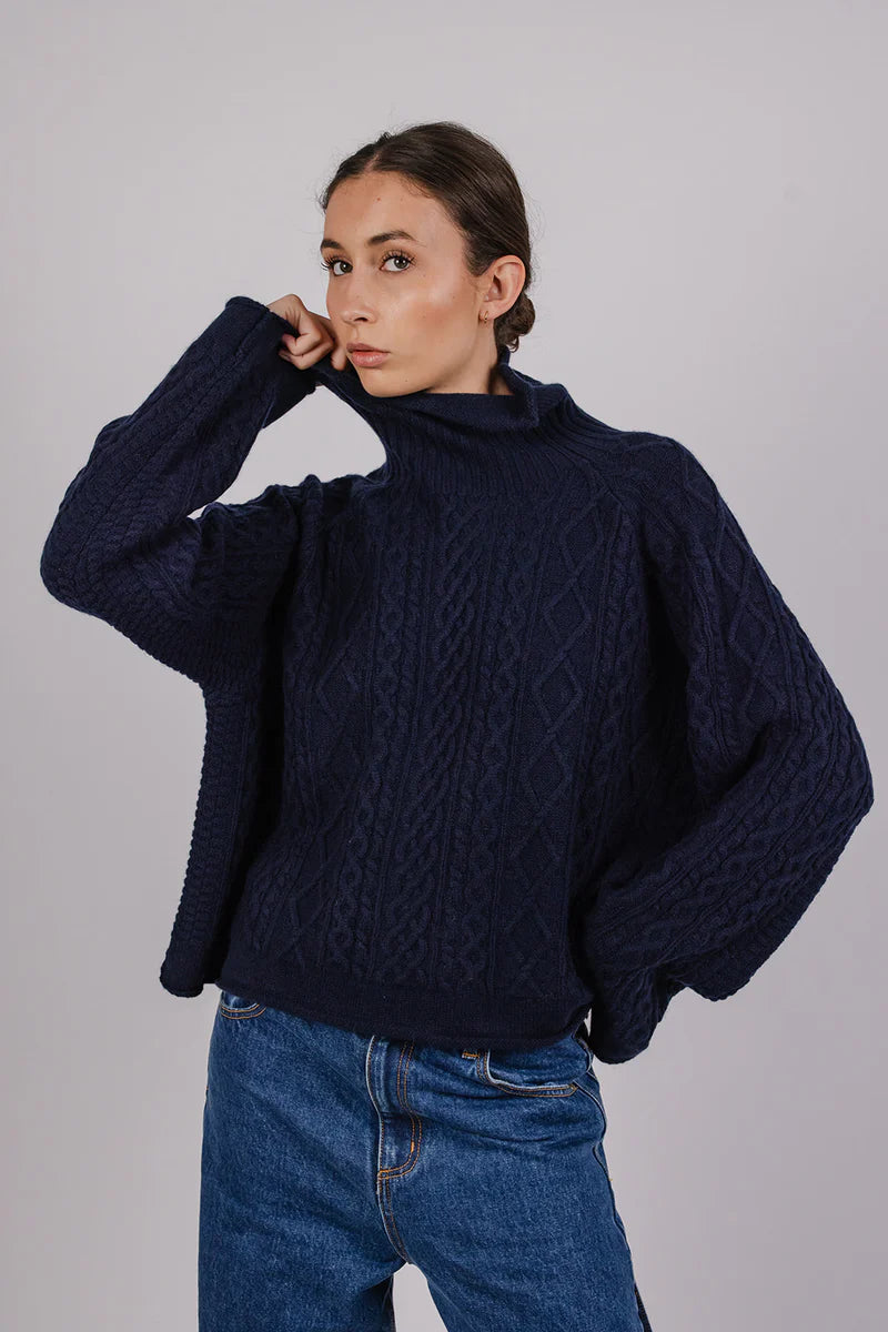 Oliver in Cashmere & Wool Cable Knit | Navy